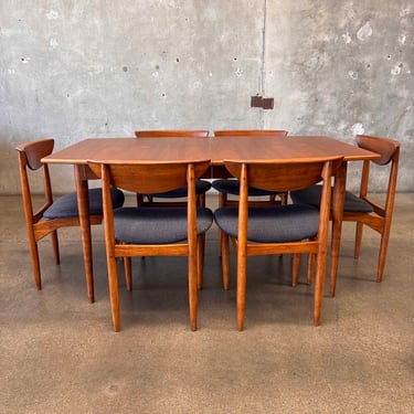 Vintage Mid Century Modern Lane Walnut Dining Table With Six Chairs &amp; One Leaf