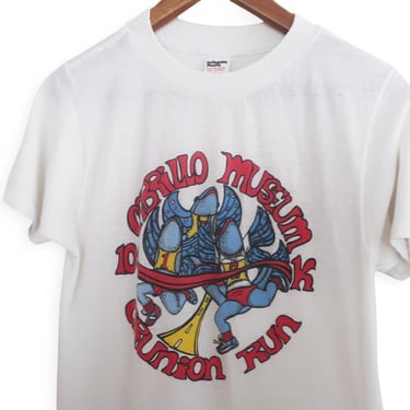 vintage running shirt / 80s t shirt / 1980s Cabrillo Museum Grunion Run 10k running t shirt Small 