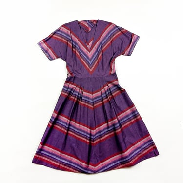 Vintage 1950s Purple / Red and Blue Chevron Stripe Day Dress / Gradient / Fit and Flare / 29 Waist / Striped / Stripes / M / Metal Zip / 