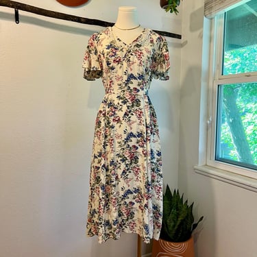 LA Girl USA Made Vintage 90s White Floral Lace Cottage Midi Dress Size Medium 