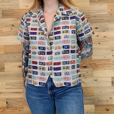 90's Vintage Novelty Print State License Plates Travel Button Up Boxy Blouse Top Collared Shirt 