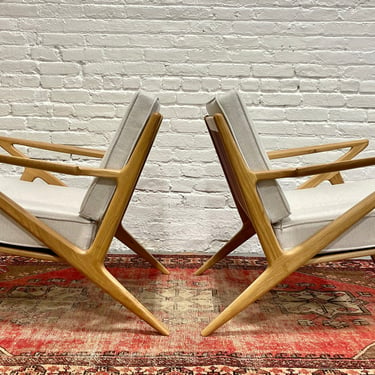 Mid Century Modern styled OAK LOUNGE CHAIRS, a Pair 
