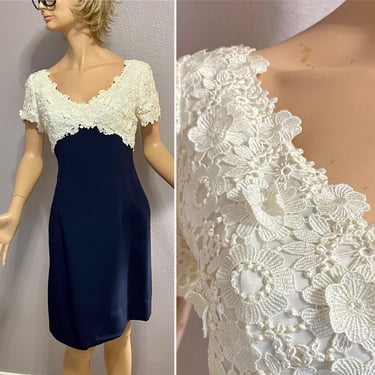Fabulous 90s Cocktail Dress, Lace, Vintage Victor Costa, Saks Fifth Ave 