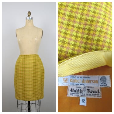 Vintage 1960s wool pencil skirt, houndstooth, hounds check, mod separates, Harris Tweed, made in Scotland, size small 