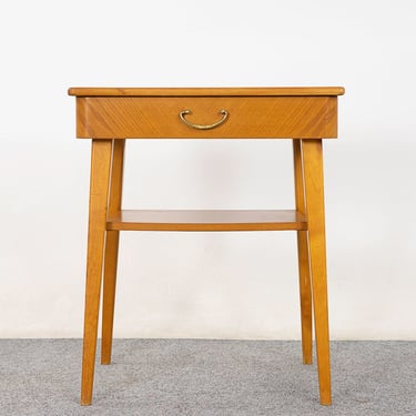 Beech Mid-Century Bedside Table - (324-354.6) 