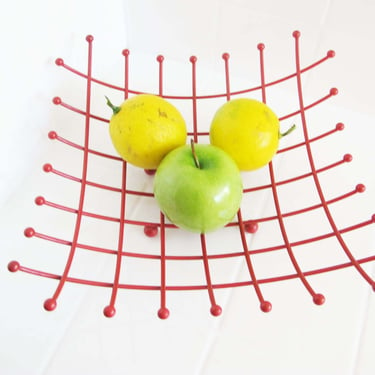 Memphis Design Red Wire Fruit Bowl - Post Modern Kitchen Fruit Vegetable Shallow Bowl - Minimalist Art Design 