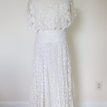 60's Lace Cape A-Line Bridal Gown