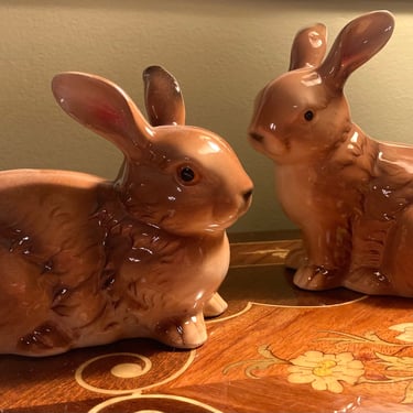 Pair Formano Ceramic Bunny Rabbits 