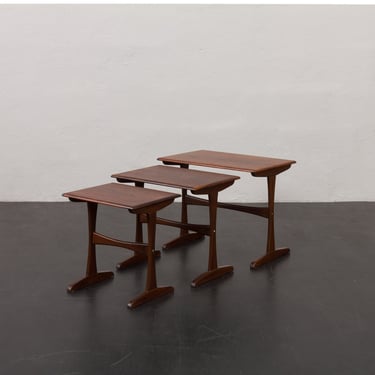 Kai Kristiansen rosewood nesting tables for Vildbjerg Möbelfabrik, Denmark 1960s 