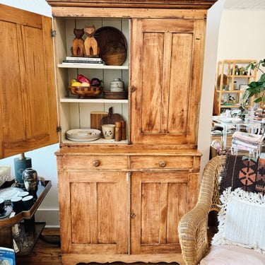 Handcrafted Pine Hutch