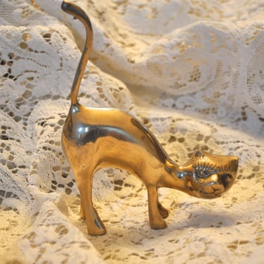 Solid Brass Cat Figurine Ring Holder Paperweight MCM Brass Animal Vanity Desk Sink Accessory Cat Lover Gift Home Office or Vanity Decor 