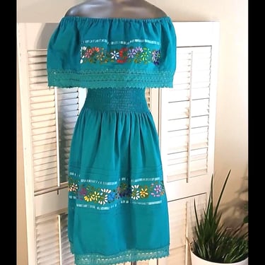 Way Cute Vintage Green Cotton Embroidered Dress / Off Shoulder Optional / S/M 