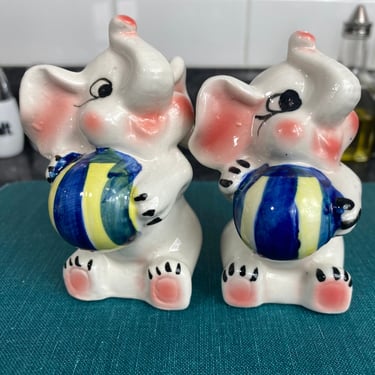 Anthropomorphic Vintage Elephant Salt and Pepper Collectible Shakers | Circus Elephants Beach Balls | Kitschy Elephants Raised Trunks Retro 