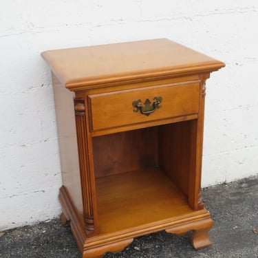 Solid Maple Nightstand Side End Bedside Table 3652