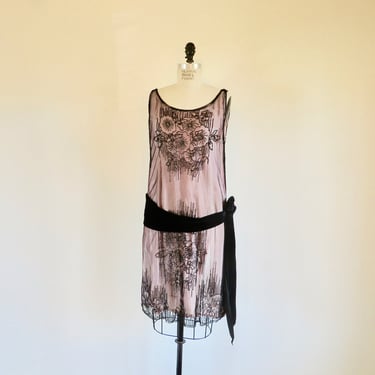 1920's Flapper Dress Pink Mauve and Black Tulle Beaded Overdress Art Deco Era Great Gatsby 20's Party Dresses Size Medium 