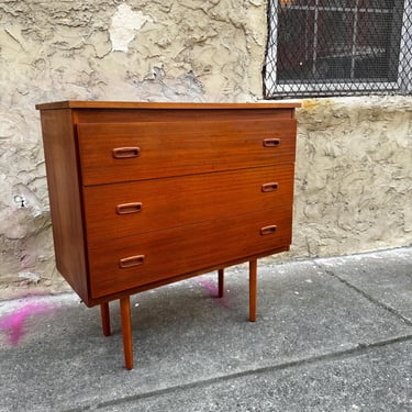 Mid century dresser Danish modern bachelors chest mid century chest of drawers 