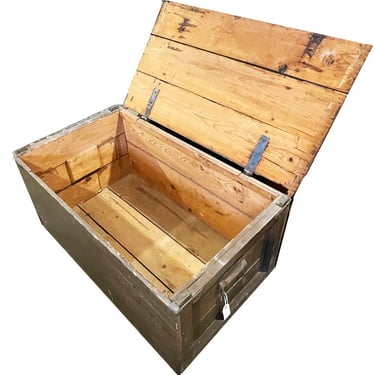 Brown Wooden Trunk