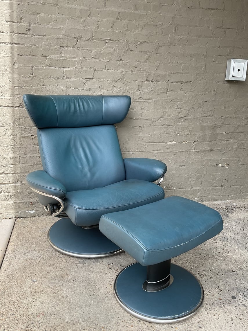 Ekornes Stressless Chair & Ottoman GoodWood U St Washington, DC