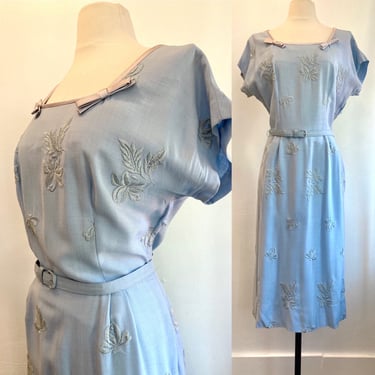 Vintage 50's Baby Blue Floral Embroidered Linen Dress / Satin Trim Bow Detail + Fabric Belt / Lovely 
