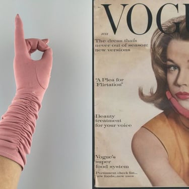 Poised In Pink Perfection - Vintage 1950s Dusty Rose Pink Cotton Shirred Mid Arm Gloves - 7 