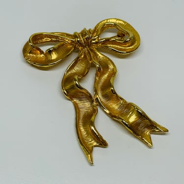 Gold Bow Brooch with Curled Ribbons