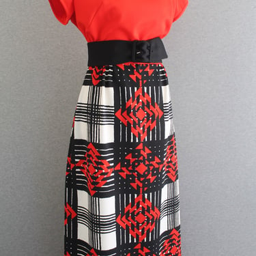 1960-70s -  Mid Century Mod - Hostess Dress - Black / Red - Op Art - by Stoner Square. 