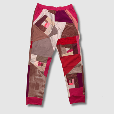 Preloved pink 'all-over reroll' jogger (XL)