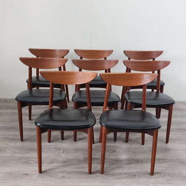 Set of 8 Danish Teak Dining Chairs by Harry Ostergaard