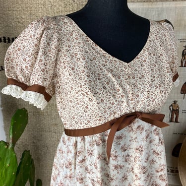 Vintage 1970s Cottage Core Prairie Dress by Liberty House 