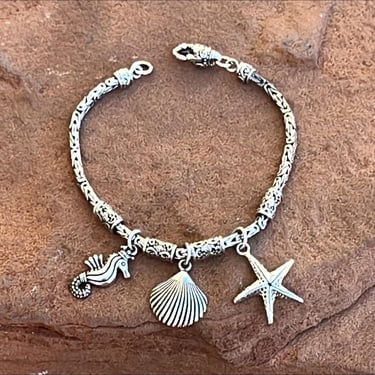 Sterling Silver Byzantine Link 7 Inch Bracelet with 3 Beach Charms Seahorse Seashell Starfish 