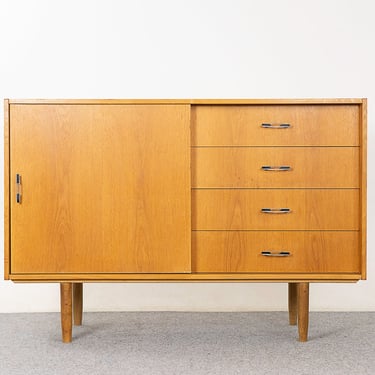 Mid-Century Modern Oak Cabinet - (321-331) 
