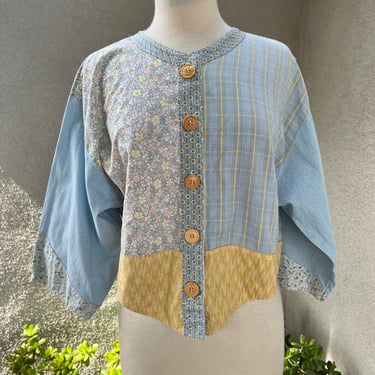 Vintage boho short button top blue yellow floral fabric cotton Size S/M by Jill’s Embroidery Touches 
