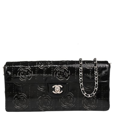 Chanel 2001-2003 Black Patent Leather Camellia East West Choco Bar Shoulder Bag