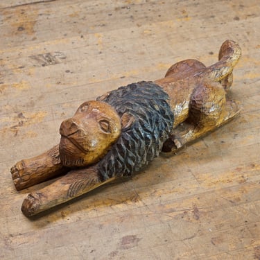 1960s Carved Lion Vintage Mid-Century 