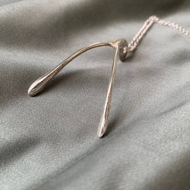 FORGE & FINISH - Wishbone Necklace - Sterling Silver