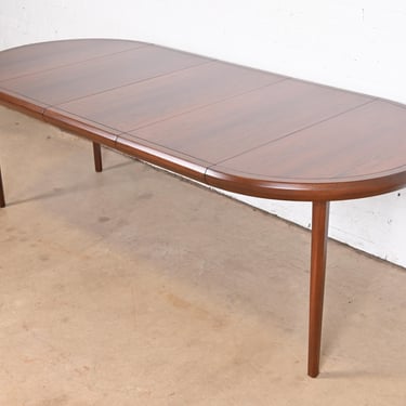 Harvey Probber Mid-Century Modern Rosewood Extension Dining Table, Newly Refinished