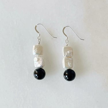 Sea + Pattern | Pearl Drop Earrings