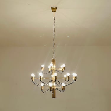 Mid century Brass chandelier by Gino Sarfatti for Arteluce, Italy 1960s 