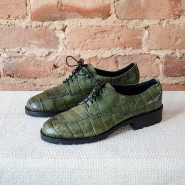 green alligator oxford shoes | 90s vintage dark olive green leather dark academia lace up shoes size 6 