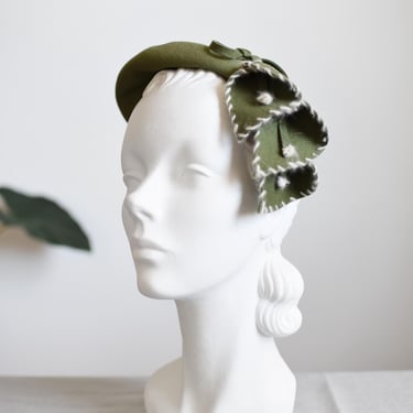 1940s Green Calla Lily Tilt Hat 