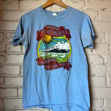 Vintage 1970s Blue Cotton Hawaii T-shirt, Islands in the Sun 