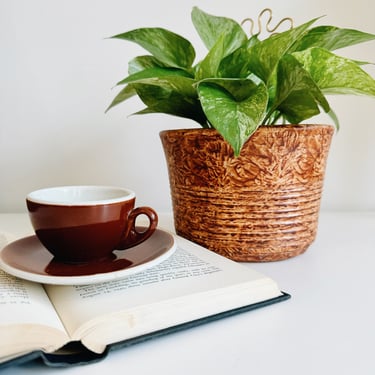 Vintage Brown Textured Planter