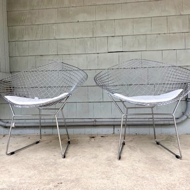 Midcentury Bertoia Diamond Chair Pair (Replica)