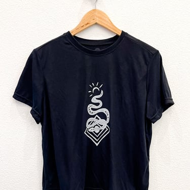 Guardian Serpent Block Print on Cropped Black Tee