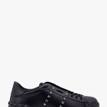 Valentino Garavani Men Valentino Garavani Black Sneakers