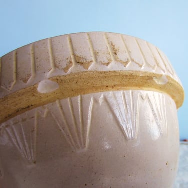 Earthenware Pottery Bowl - USA Pottery - Yellow Ware Mixing Bowl 