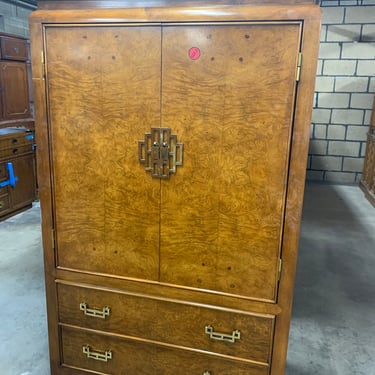 Asian style Armoire  - Lacquered 