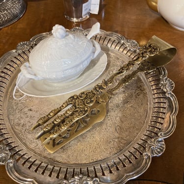 Vintage Italian brass server wi/claw (8 in long)