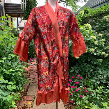 Authentic 1920's Duster Lounge Robe - Black Silk Satin with Coral Trim - Silk Floral Embroidery - Great Gatsby Style - Size Small to Medium 