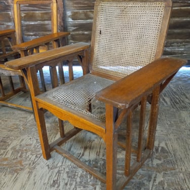 Project Lot of 5 Antique Mission Chairs, 29 x 22.5 x 37